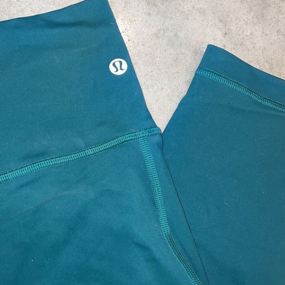 LULULEMON Wunder Under Emerald 25” Leggings - Picture 3 of 7